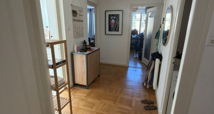 appartement de 5 pièces situé aux Petit Saconnex  image 3