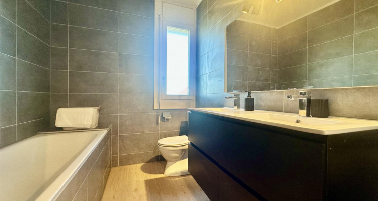 Somptueux appartement 6 pièces avec vue panoramique image 10