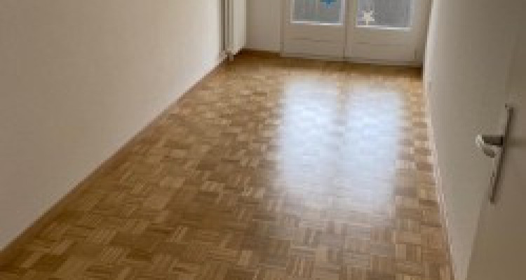 Appartement 2,5 pièces situé à Thônex image 5