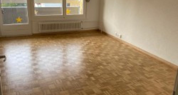 Appartement 2,5 pièces situé à Thônex image 1