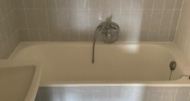 Appartement 2,5 pièces situé à Thônex image 6