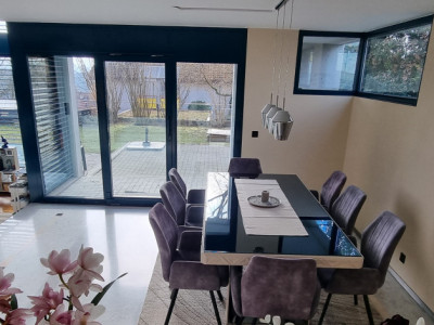 Villa individuelle de 7,5 pièces  image 1