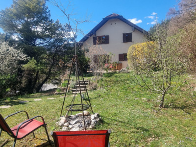 Jolie Villa jumelle de 5.5 pièces - EXCLUSIVITE  image 1