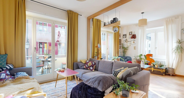 Immeuble mixte 2 Commerces + 3.5 + 8.5 en duplex image 8