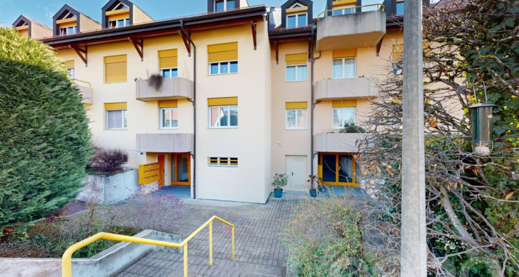 Spacieux duplex en attique à deux pas de la gare image 3