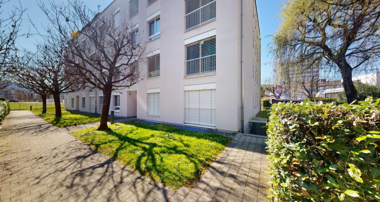 Zentrales wohnen mit moderner Ausstattung und Loggia image 12