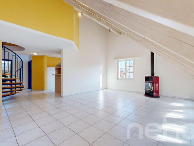 Stilvolle 4.5-Zimmer-Attika-Maisonette mit Charme und Komfort image 3