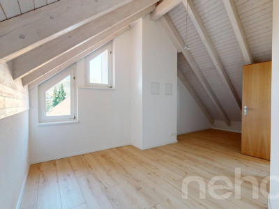 Stilvolle 4.5-Zimmer-Attika-Maisonette mit Charme und Komfort image 7