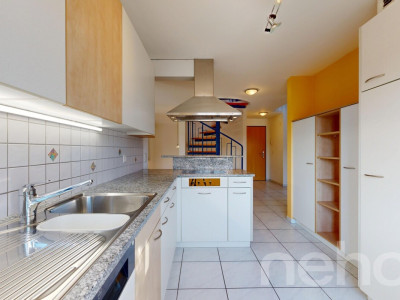 Stilvolle 4.5-Zimmer-Attika-Maisonette mit Charme und Komfort image 8