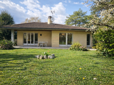 Élégante villa individuelle aux volumes généreux sur parcelle arborée de 1088 m² image 2