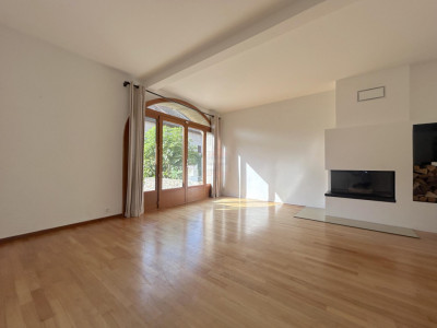 Magnifique maison villageoise avec piscine image 3