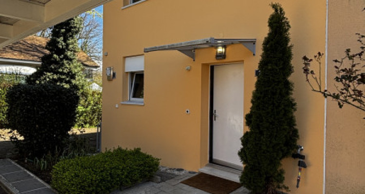 Charmante maison idéale pour famille/Expats image 1