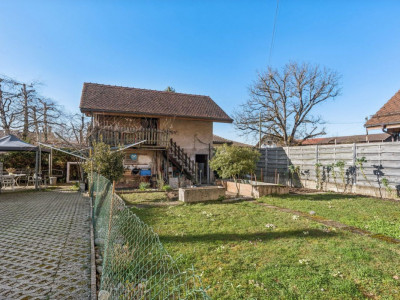 Maison avec trois appartements dans un cadre paisible à Marnand image 8