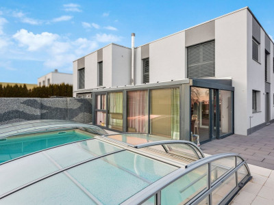 Villa jumelée indépendante avec piscine à Romont image 1