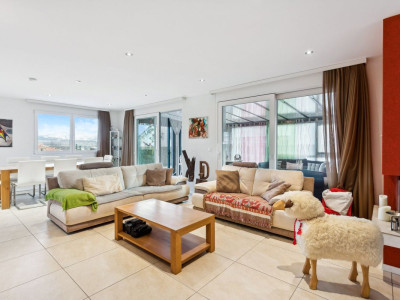 Villa jumelée indépendante avec piscine à Romont image 2