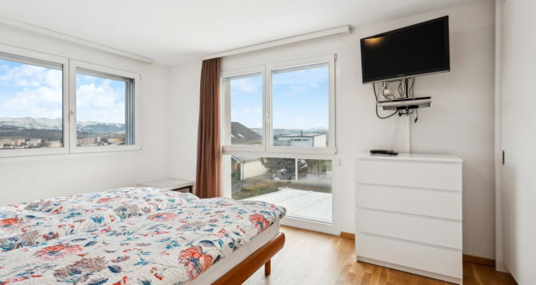 Villa jumelée indépendante avec piscine à Romont image 6