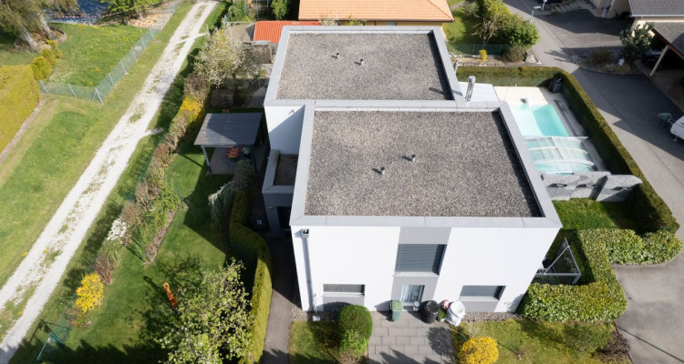 Villa jumelée indépendante avec piscine à Romont image 2