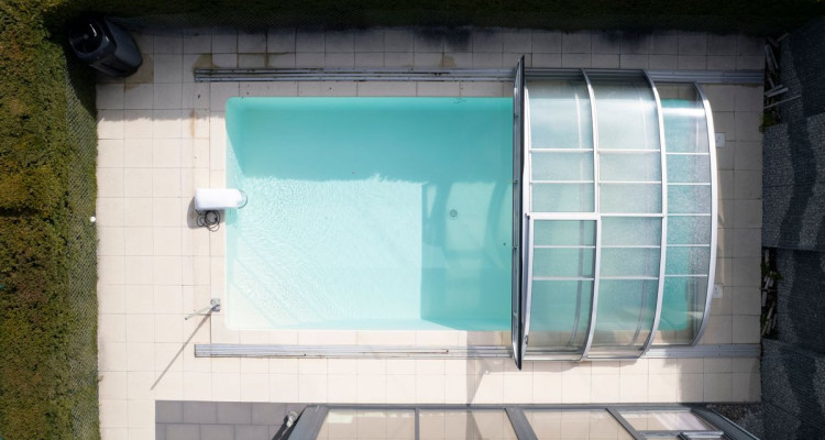 Villa jumelée indépendante avec piscine à Romont image 10