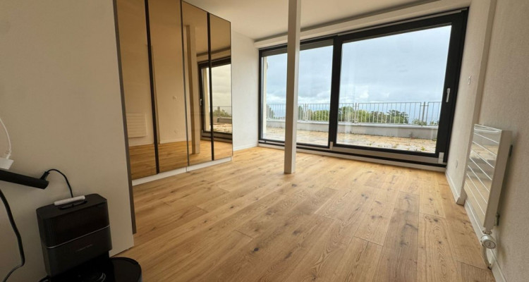 Sublime attique avec vue à couper le souffle image 4