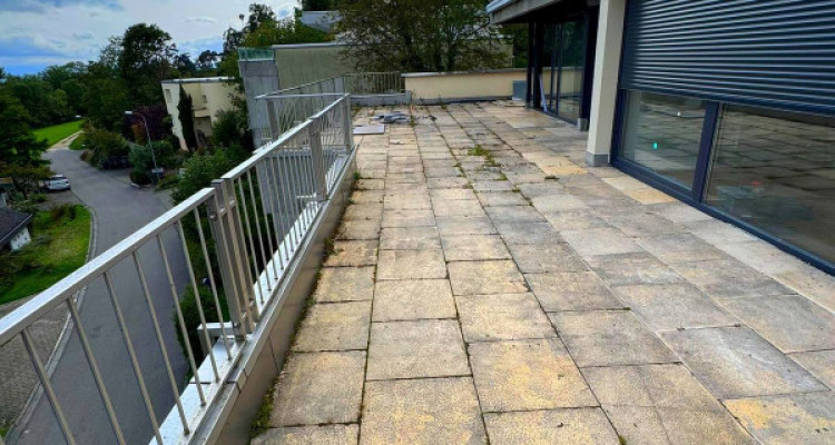 Sublime attique avec vue à couper le souffle image 10