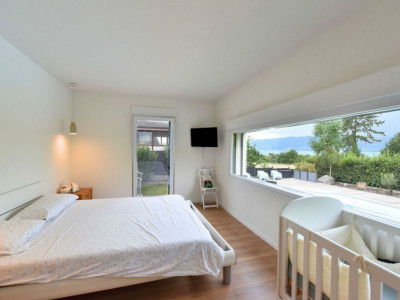 Villa contemporaine avec piscine et vue lac image 6