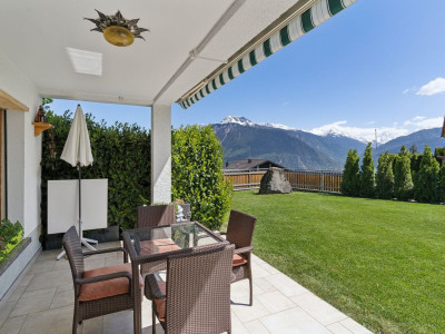 Spacieuse maison avec vue panoramique sur les Alpes image 5