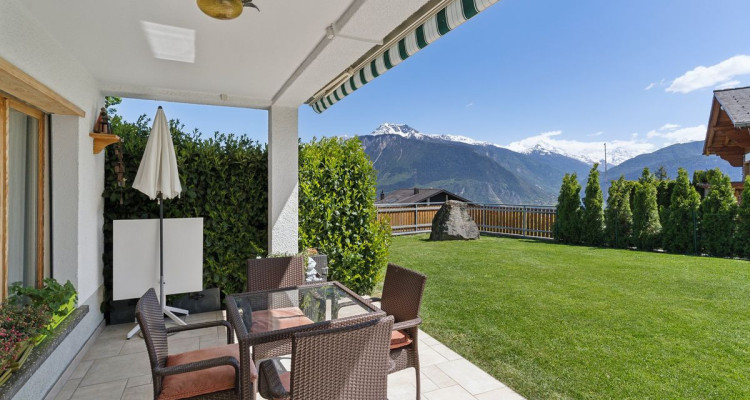 Spacieuse maison avec vue panoramique sur les Alpes image 5