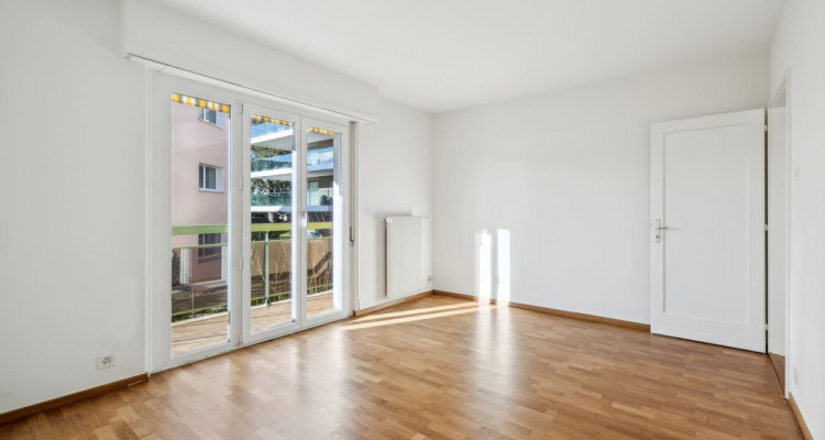 Appartement lumineux et calme : 2,5 pièces à Pully image 11