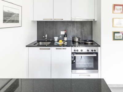 Superbe appartement 2P à 200 m du lac image 4