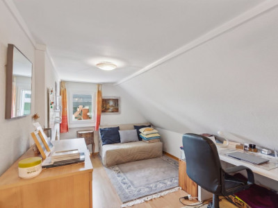 Spacieuse maison avec grand jardin image 3