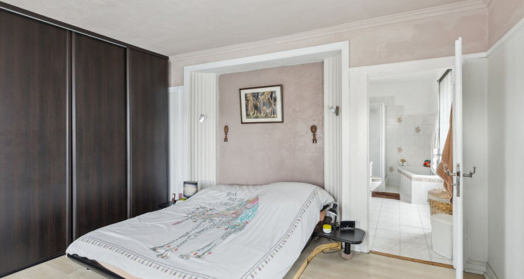 Spacieuse maison avec grand jardin image 7