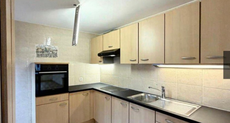 Appartement 4 pièces rénové — Pâquis, Genève · 63 m² image 2