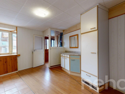 Charmante maison villageoise à rénover au c?ur dEtoy image 10