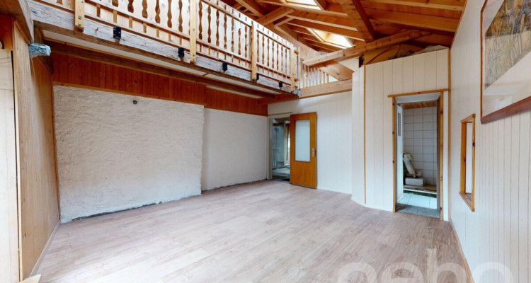 Charmante maison villageoise à rénover au c?ur dEtoy image 7