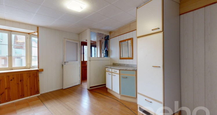 Charmante maison villageoise à rénover au c?ur dEtoy image 10