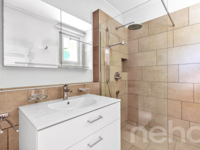 Exklusives Wohnen in Seenähe mit zusätzlicher Ausbaufläche image 10