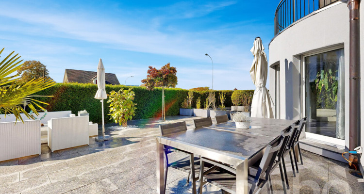 Lichtdurchflutetes 5.5-Zimmer-Einfamilienhaus image 9