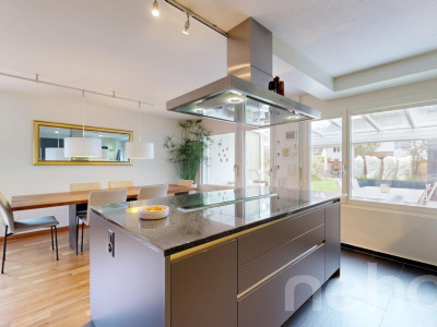 Familienhaus mit Garten, viel Platz & Top-Aussenbereich image 11