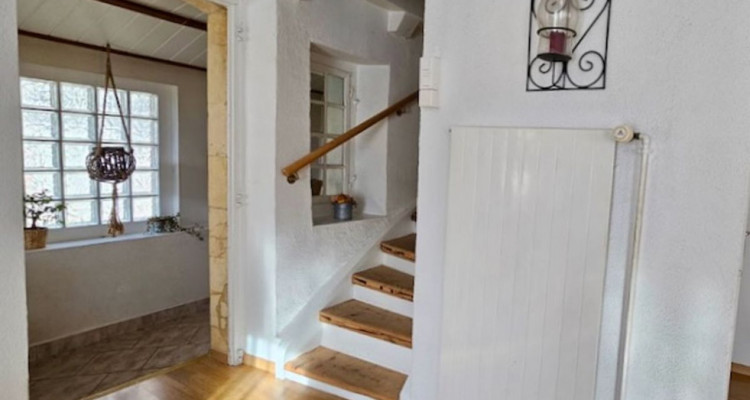 Authentique maison villageoise, Charme et volumes à Boveresse image 12