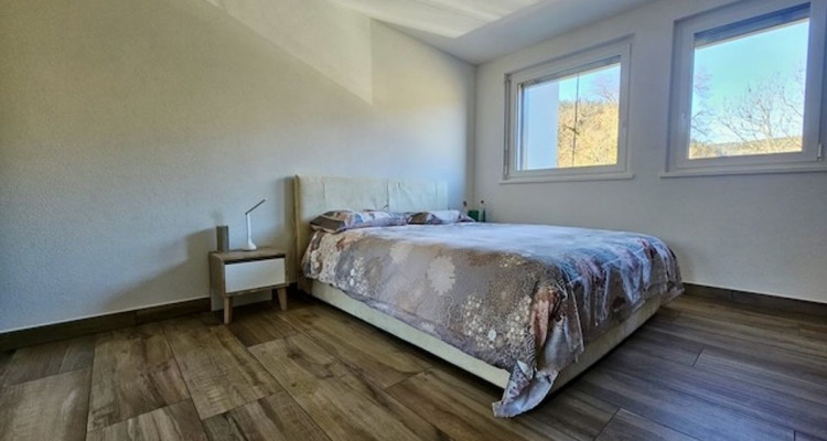 Villa mitoyenne située dans un agréable quartier prisé de Fleurier image 8