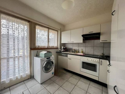 2 appartements de 3,5 pièces, au 2 ème, avec balcons image 3