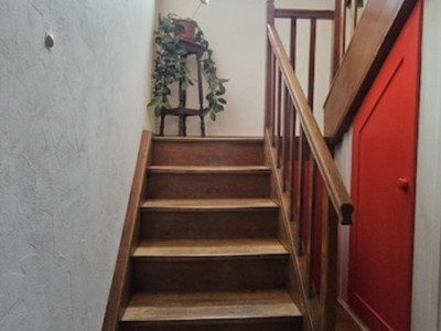 Charmante maison villageoise contiguë à Fleurier. image 9