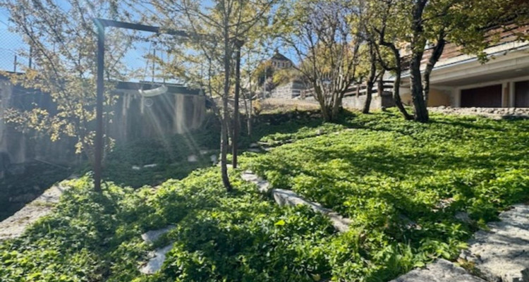 En exclusivité - Immeuble mixte au coeur des Ponts-de-Martel - CHF 800000.- image 5