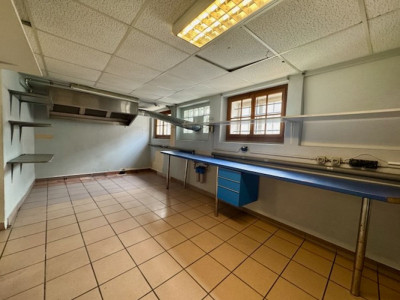 En exclusivité: Atelier et ou habitation!198 m² à rénover avec terrasse de 45 m²  image 12