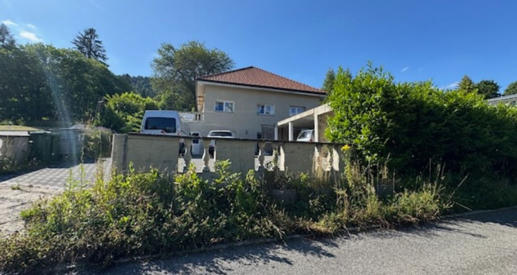 En exclusivité:  6 pièces en duplex + 3 pièces - Terrasses, couvert à voitures  image 1