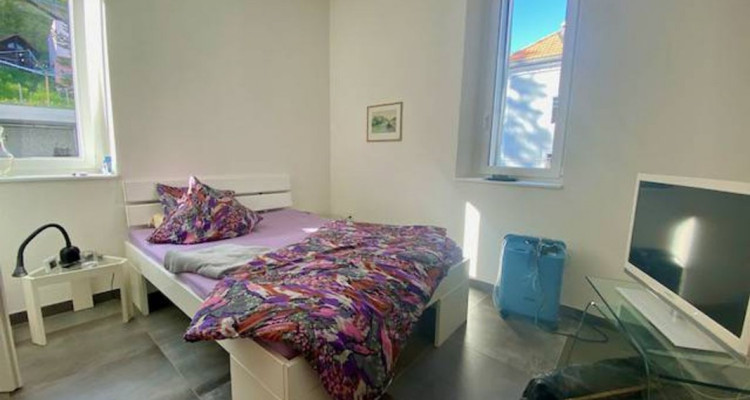 Bel appartement 2 pièces loué,avec réduit et place de parc image 4