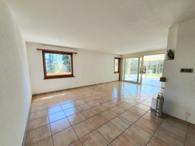 Havre de paix avec vue panoramique et jardin privé à Evilard image 4