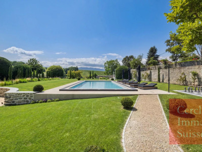 Château dexception du XVI? siècle entièrement rénové ? Propriété de prestige image 9