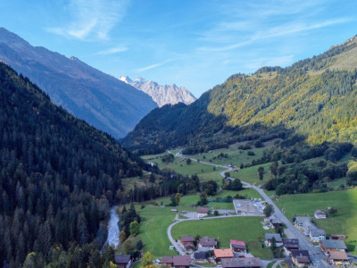 Einzigartiges Airbnb / Hotel in malerischer Berglandschaft image 3