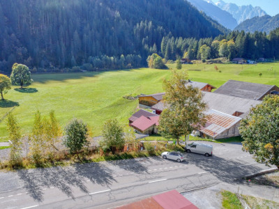 Einzigartiges Airbnb / Hotel in malerischer Berglandschaft image 7